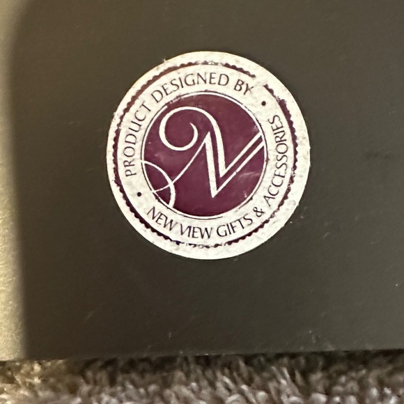 Wall Art – Fleur-de-Lis Design Beautiful rustic wall décor - Picture 3 of 3